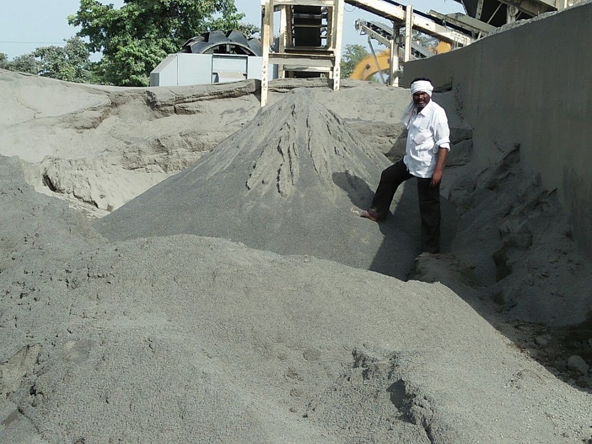 M-Sand vs P-Sand vs River Sand: வீட்டுக்கு எது சிறந்தது?