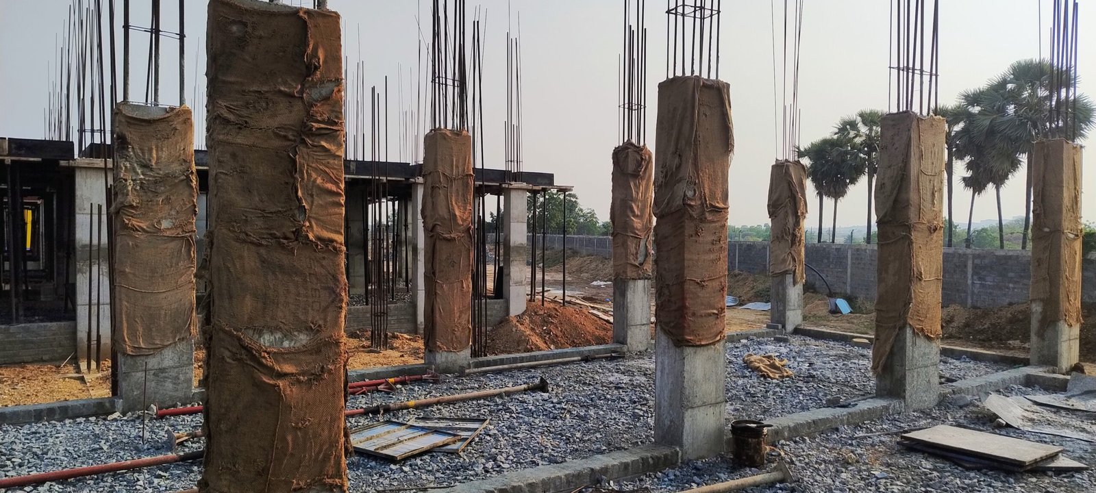 1000 Sq Ft வீடு கட்ட எவ்வளவு Cement, Steel, Sand தேவை?